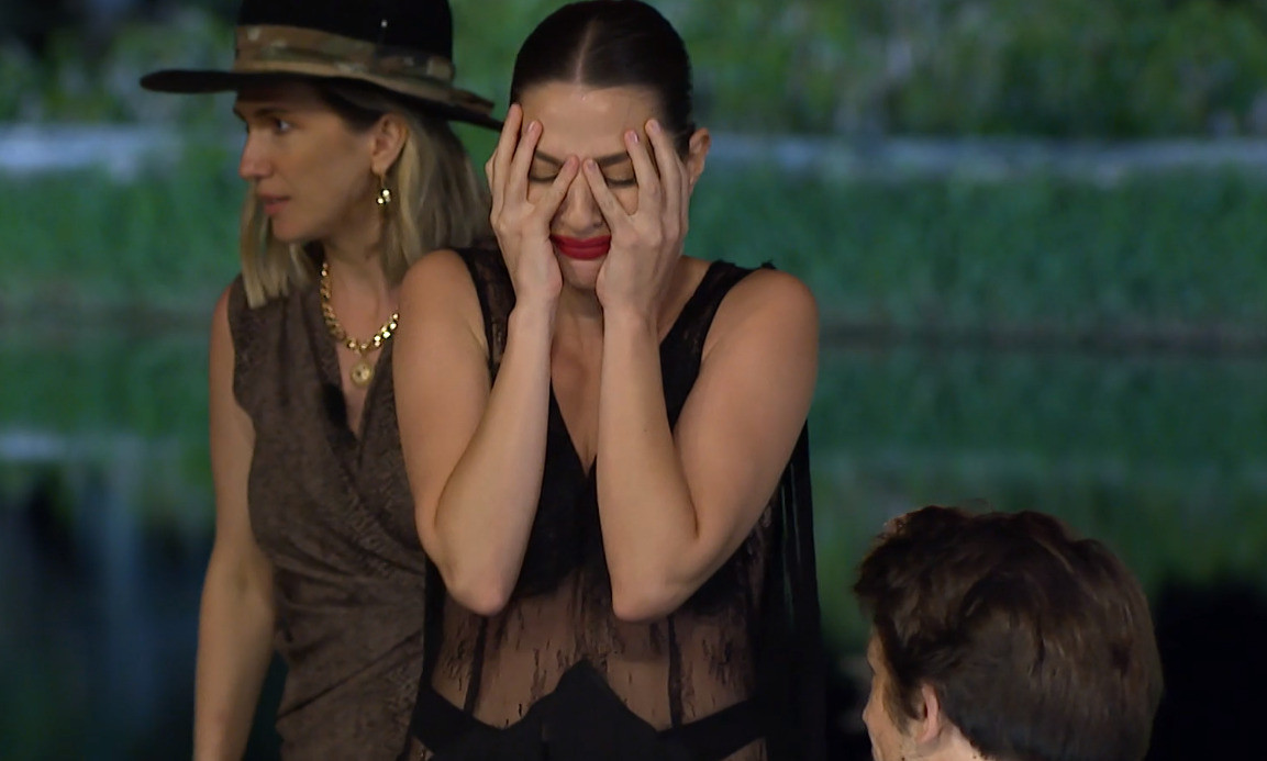 Lidia Buble a rămas fără permis de conducere. Cântăreața a primit o amendă de 990 de lei pentru neacordare de prioritate