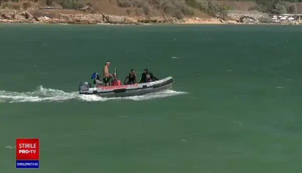 Un bărbat este căutat de pompieri după ce a intrat în mare, la Eforie Nord, şi nu a mai ieşit