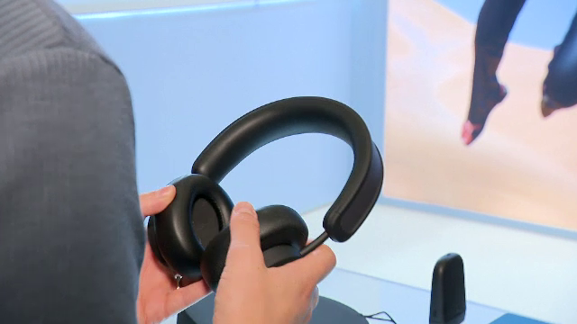 Televizoare wireless, ceasuri smart, căști cu încărcare solară, printre cele mai promițătoare gadgeturi lansate la IFA Berlin