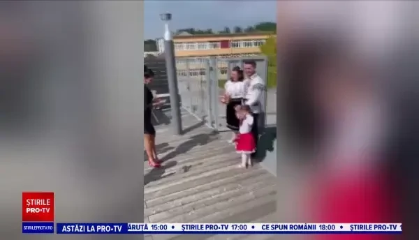 Doi români, plecaţi de ani de zile în Austria, au ales să facă nuntă peste hotare în stil tradiţional