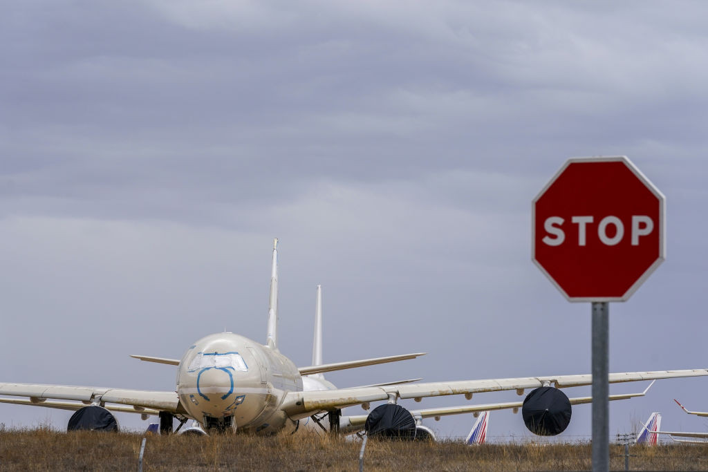 Aeroportul din Alep a fost scos din funcţiune, după noi lovituri israeliene
