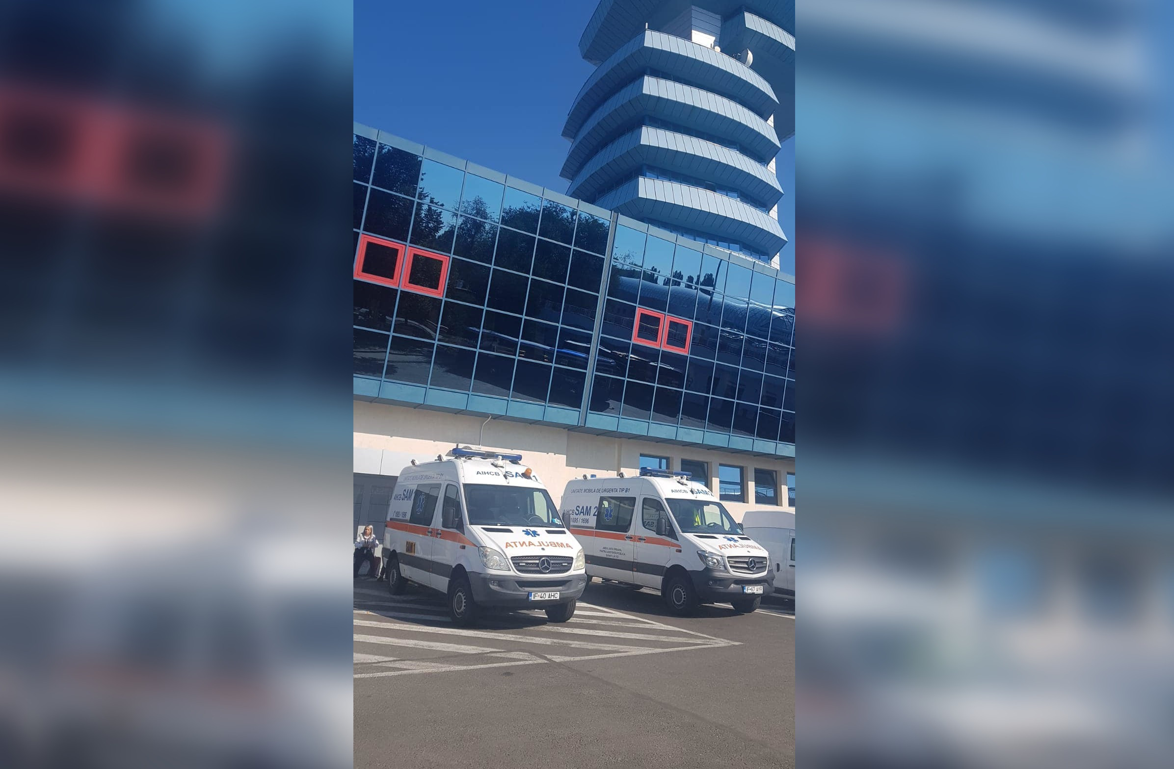 Intervenţie de urgenţă pe Aeroportul Otopeni. O pasageră a intrat în stop cardiorespirator în timpul zborului
