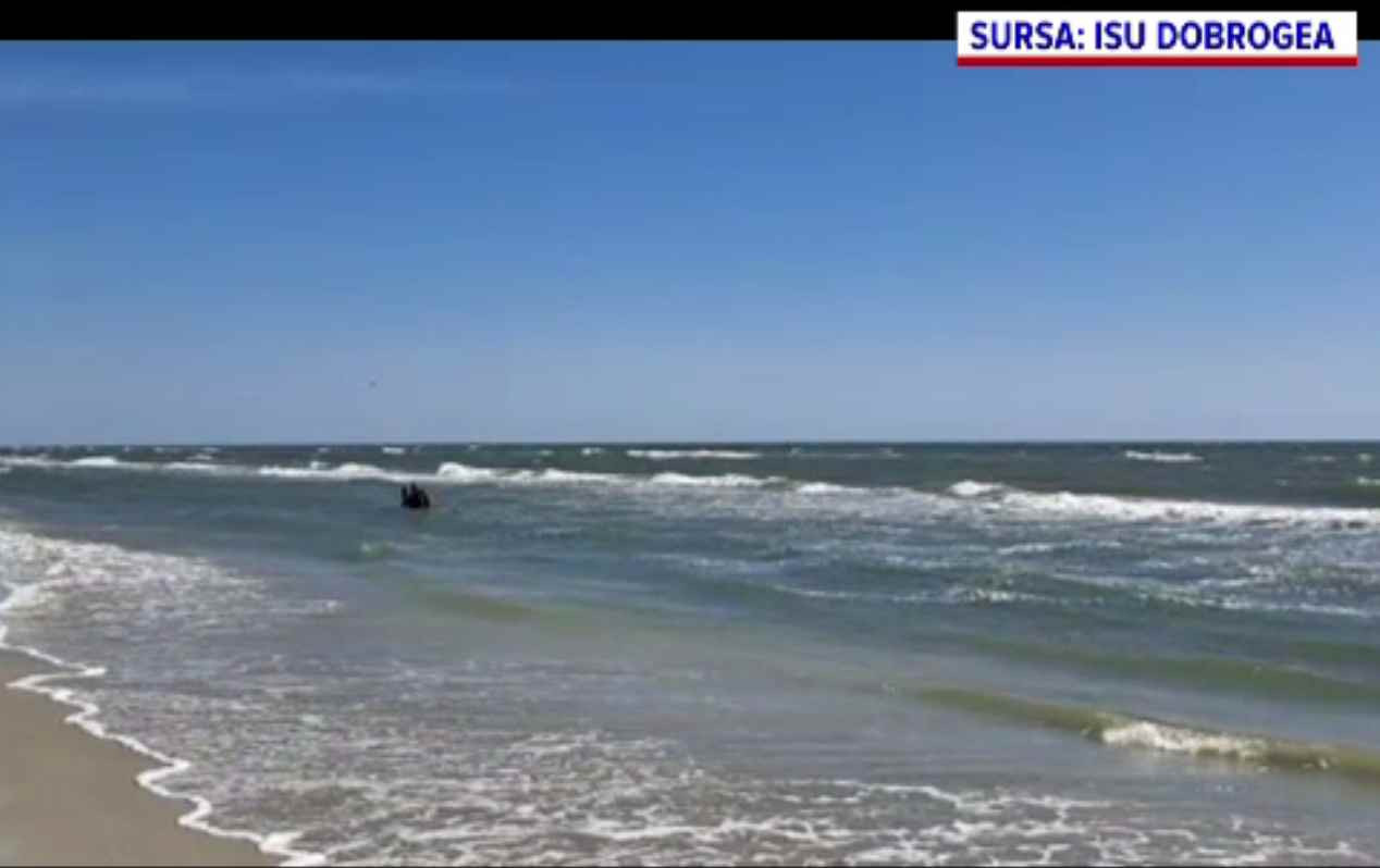 Tânărul de 19 ani, dispărut în mare, la Corbu, găsit în zona Vadu