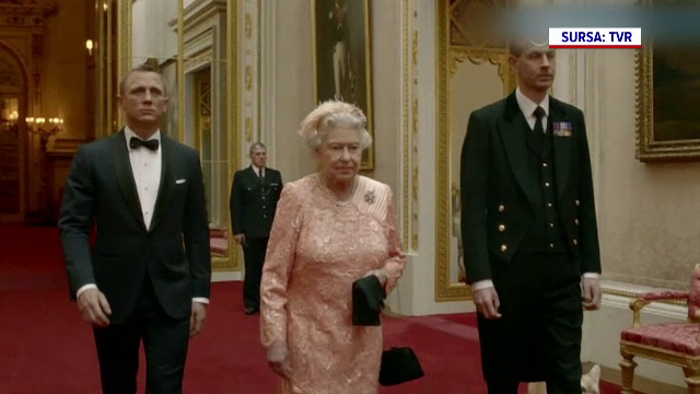 Lucruri mai puțin știute din viața Reginei Elisabeta a II-a. Îi plăceau telenovelele și mânca din caserole. Ce obicei avea