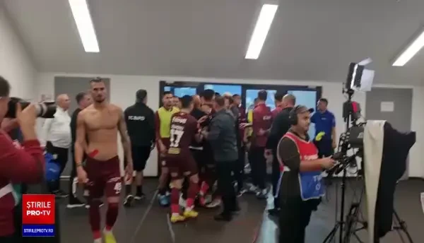 Bătaie după meciul FCU Craiova - FC Rapid. Săpunaru a fost implicat în altercație