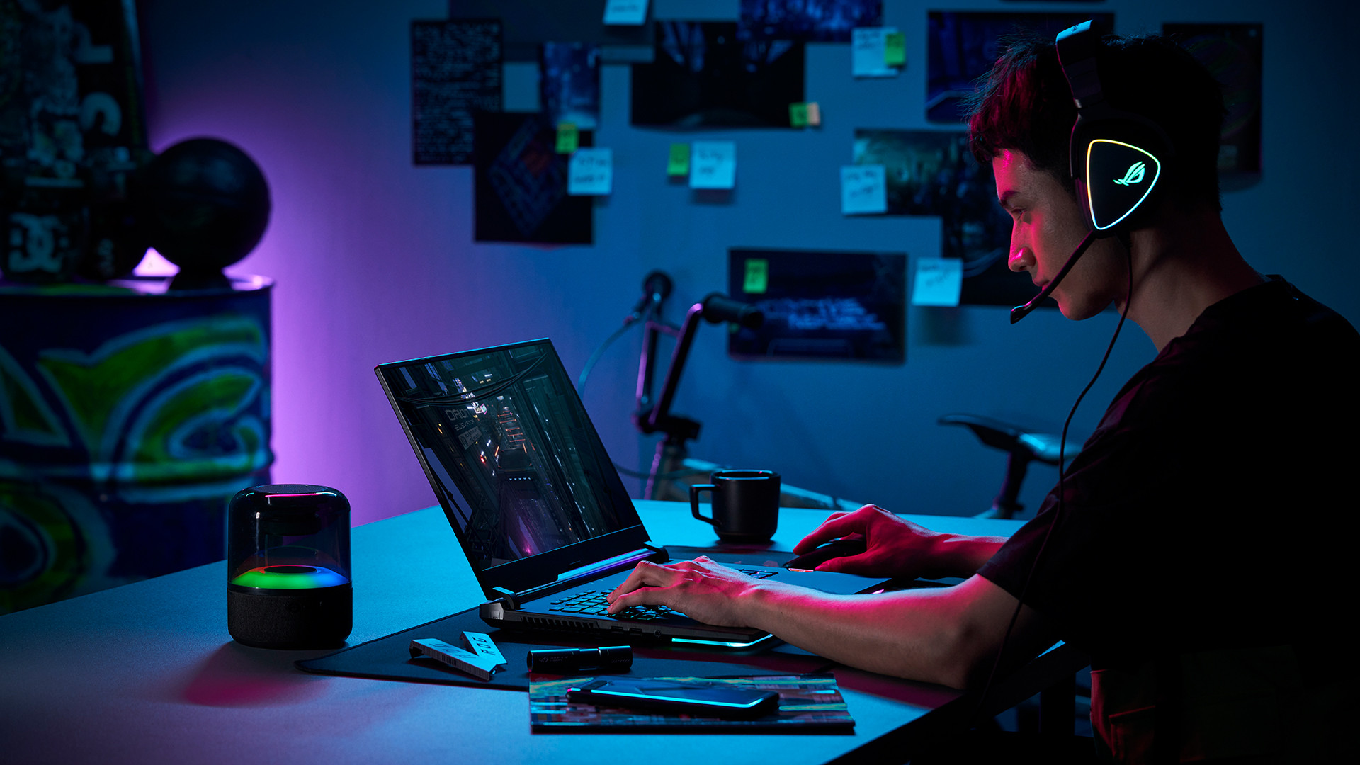 (P) ROG Strix SCAR 17 Special Edition (G733CX): un laptop fără rival