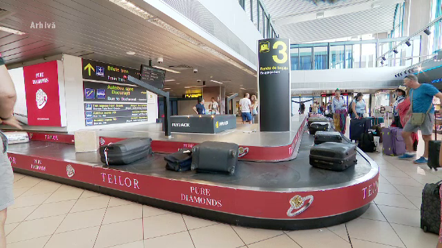 Călătorii care aterizează pe Aeroportul Henri Coandă din Otopeni vor aștepta mai mult bagajele de cală