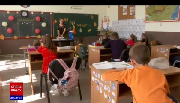 Programul „Masa Caldă” întârzie în școlile din România. Alocația zilnică a fost mărită de la 10 lei la 15 lei