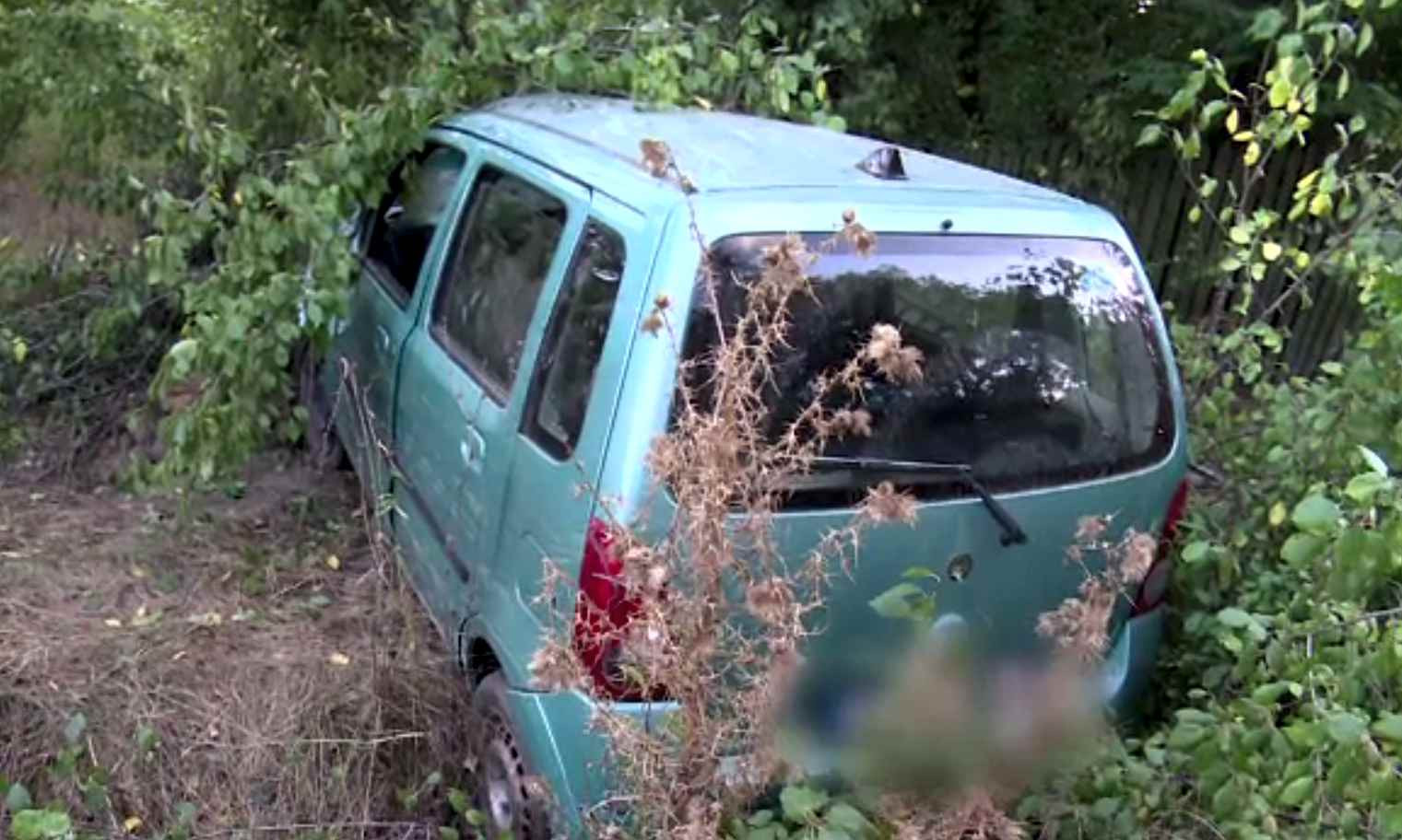 Pieton spulberat de un șofer băut, în Dâmbovița: „Am evitat balega şi m-am trezit cu ăla pe parbriz”