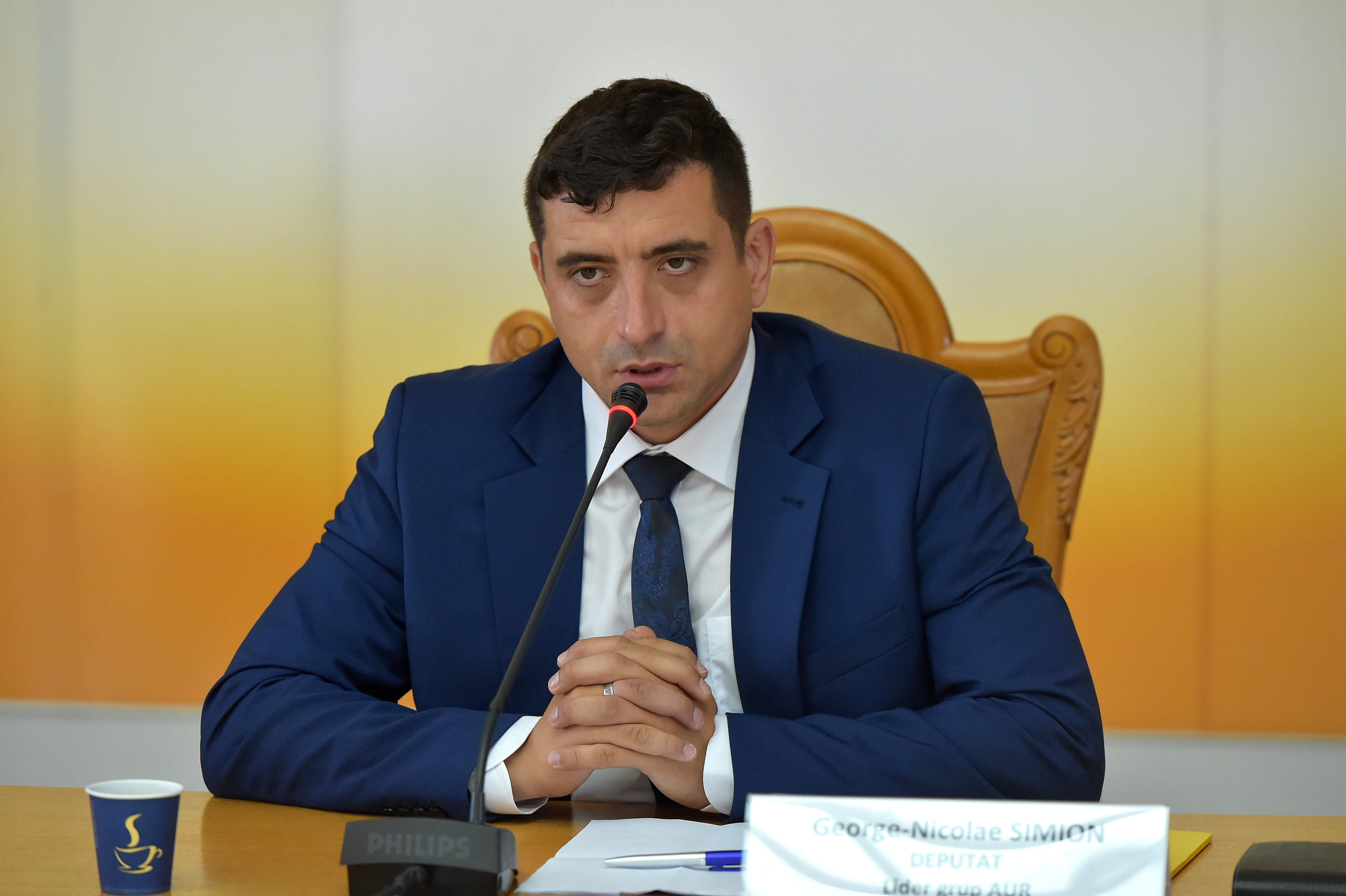 George Simion nu mai pleacă în SUA, să se vadă cu Mike Pompeo: ”Membri ai Guvernului au făcut presiuni”