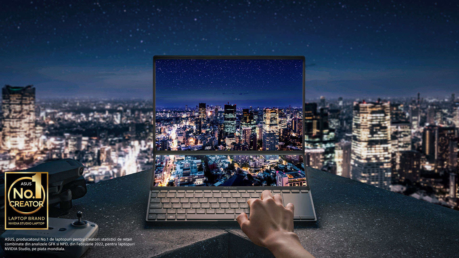(P) Zenbook Pro 14 Duo OLED (UX8402): un laptop cu două ecrane excepționale