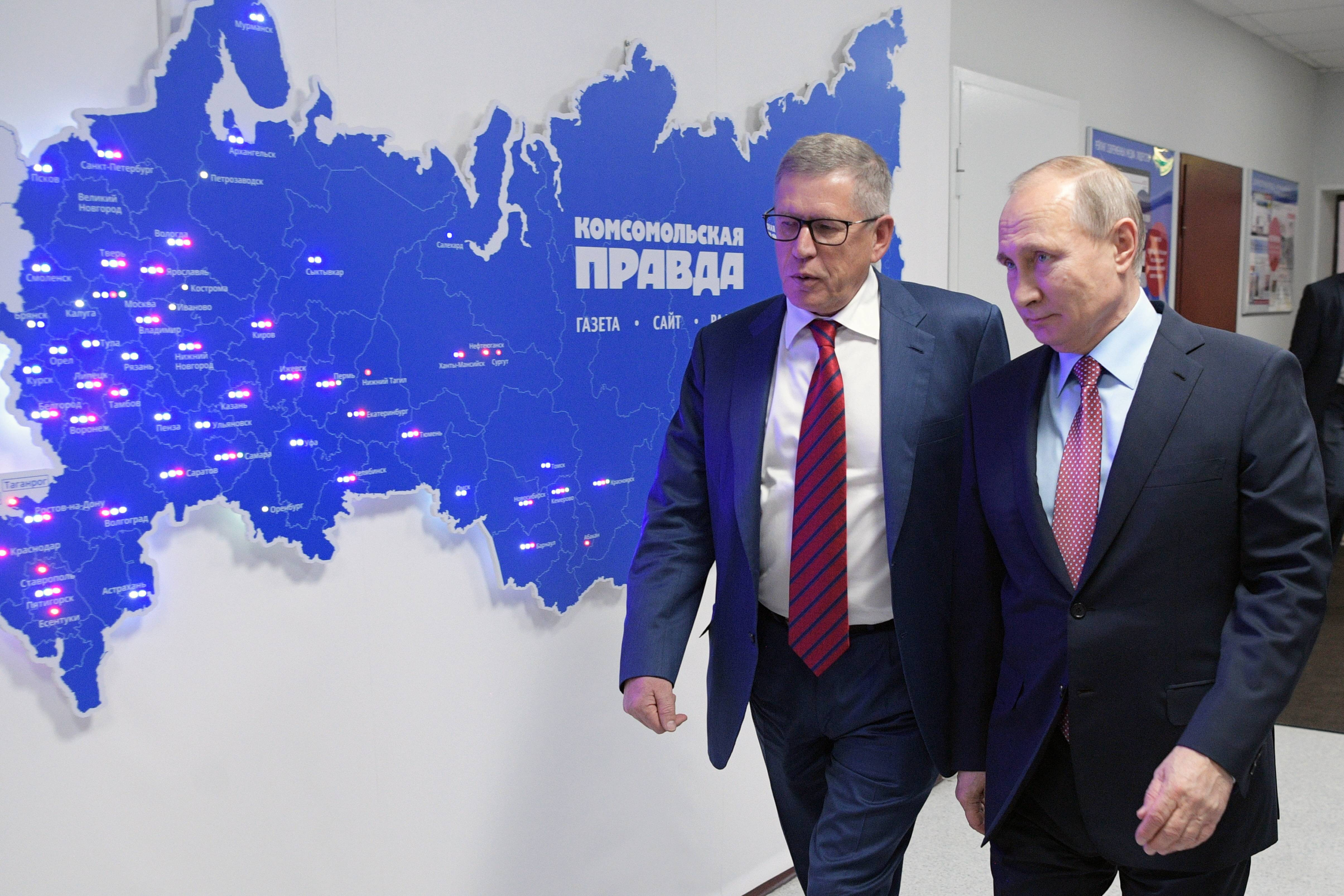 Redactorul-șef al „ziarului preferat al lui Vladimir Putin” a murit „subit”, în timpul unei călătorii în Extremul Orient rus