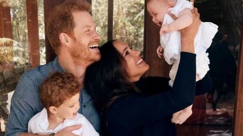 Copiii prințului Harry și ai lui Meghan nu vor primi titluri de altețe regale