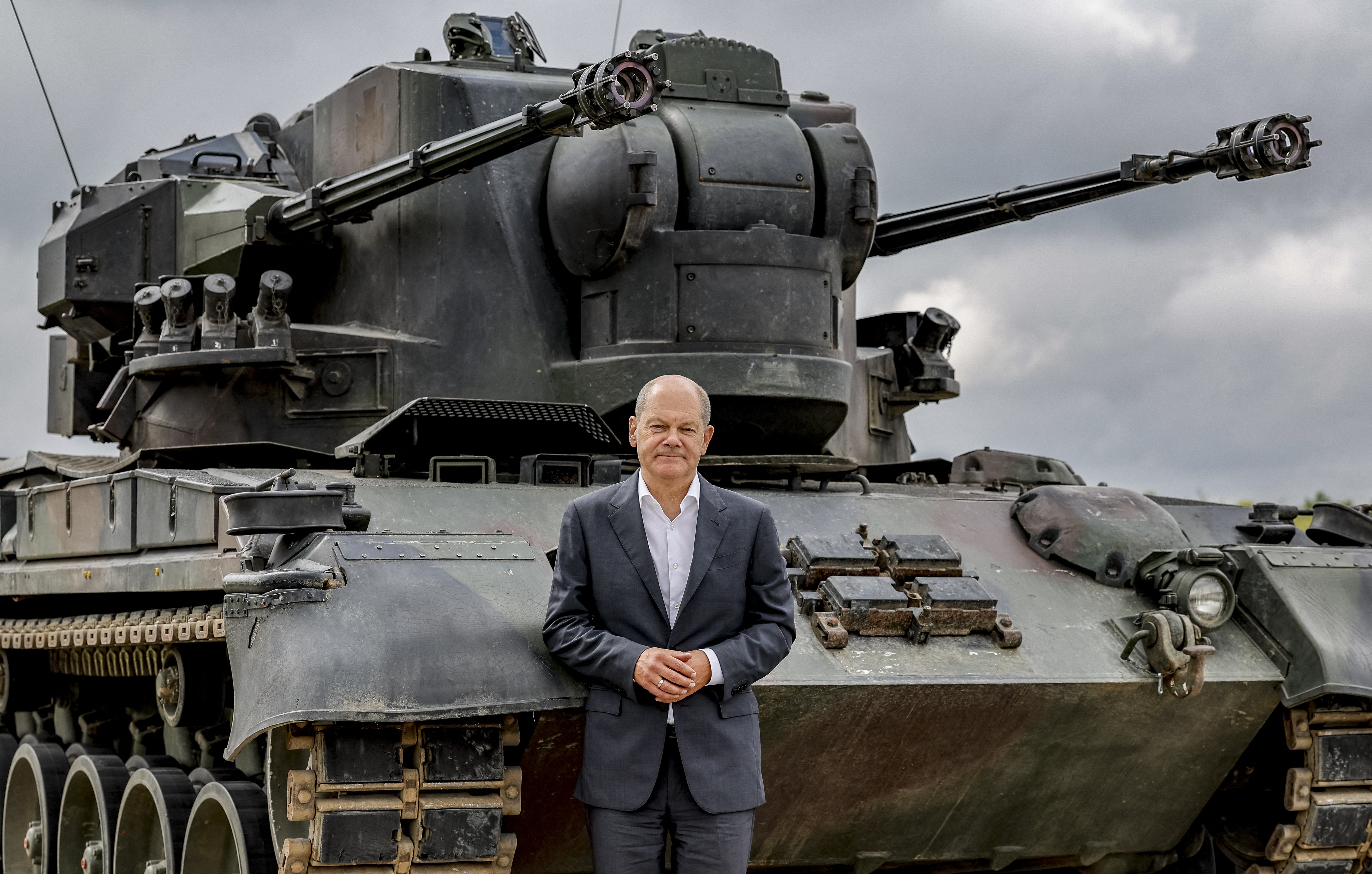 Olaf Scholz: Germania trebuie să devină forţa armată cea mai bine echipată din Europa