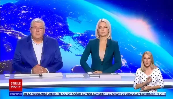 Imagini cutremurătoare filmate de camera unui polițist. Cum a reușit să salveze o mamă cu doi copii dintr-o viitură