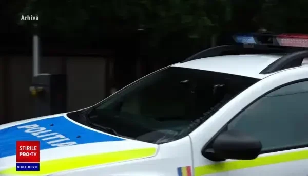 Polițiști din cadrul IPJ Caraș-Severin, certați de un superior pentru că au amendat prea des firme ce transportă de lemn