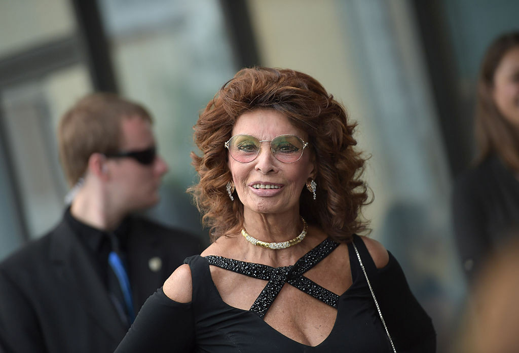 „Va avea nevoie de cel puţin câteva luni de recuperare.” Cum se simte Sophia Loren la două săptămâni după operație