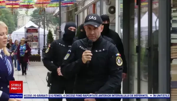 Unul dintre cei mai longevivi „mascați” de la SAS s-a pensionat. Colegii i-au pregătit o surpriză