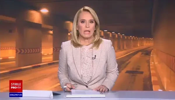 Încă un camion a rămas blocat în Pasajul Unirii: Traficul rutier a fost blocat