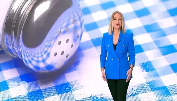 De ce este important să bem apă și să consumăm sare moderat. Explicația medicilor