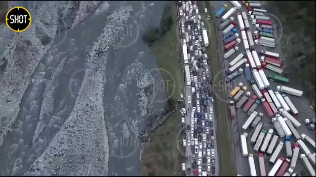 Peste 260.000 de ruși ar fi fugit din țară după mobilizarea parțială a lui Vladimir Putin