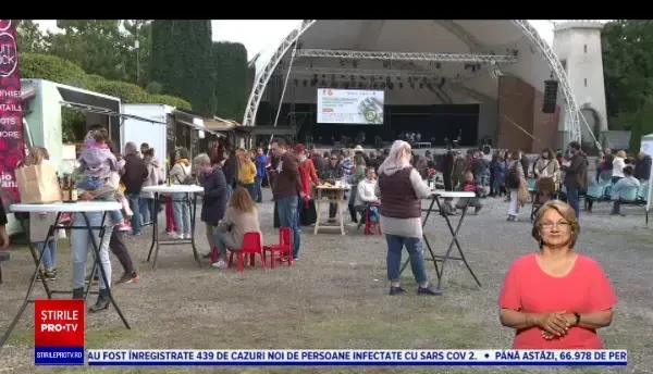 Festival de gastronomie artizanală, la Timișoara. Oamenii au putut mânca până și farfuriile