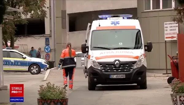 Un bărbat din Olt a murit după ce a mâncat pește preparat în casă. Doctorii nu au găsit în spitale serul salvator