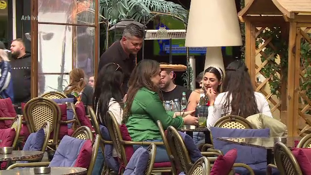 Cele mai bune restaurante, cafenele și hoteluri din România, premiate de Google. Care sunt cele mai inedite servicii oferite