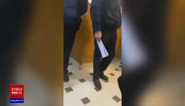 Şeful secţiei de chirurgie cardiovasculară a IBCV Timişoara, reţinut în dosarul în care este acuzat de luare de mită