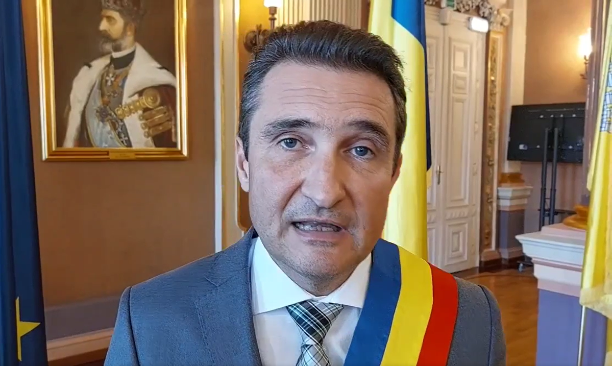 Primarul Aradului nu va mări salariile pentru el și viceprimari, în ciuda votului deputaților. Motivul oferit de edil