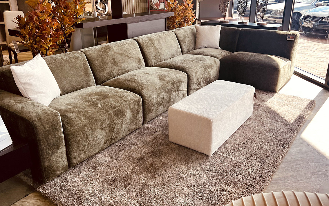 (P) Mobexpert inaugurează un nou magazin "Concept Store" &icirc;n Baie Mare Value Centre