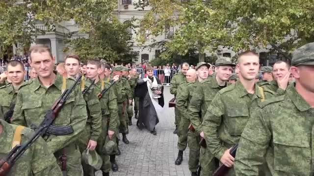 Ucrainenii recuceresc teritorii pe frontul de est, în timp ce rușii fac tot ce le stă în putință pentru a scăpa de mobilizare