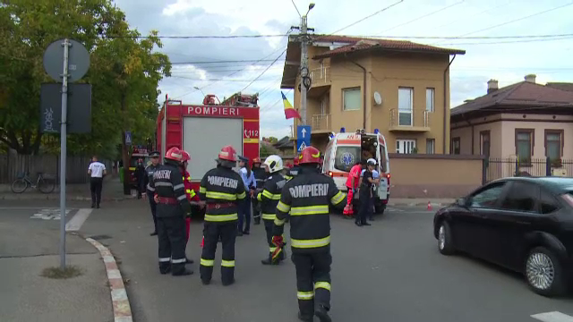 Două persoane rănite în urma unui accident provocat de un bărbat care s-a urcat drogat la volan. Șoferul a dat vina pe frate