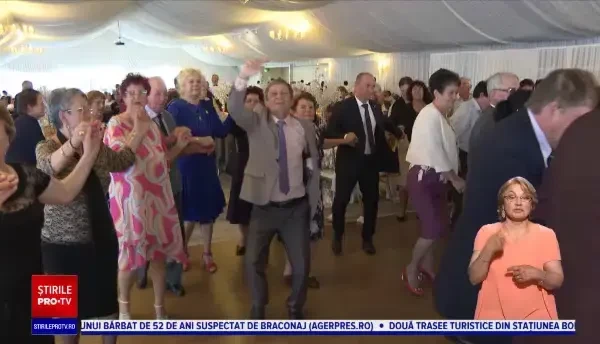 Pensionarii din Târgu Jiu sărbătoresc în avans Ziua Internațională a Vârstnicilor