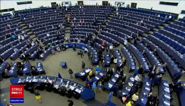 Comisia Europeană cere României să reducă consumul de energie electrică. Măsura îi vizează pe consumatorii industriali