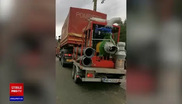 Evacuare masivă de urgență a populației, la Roșia Montană. Barajul lacului piscicol Tăul Mare este fisurat