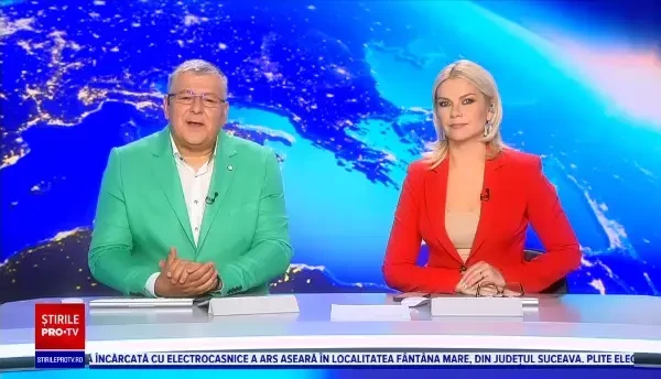 Un artist din Marea Britanie și-a decorat întreaga locuință în alb și negru. Care este motivul