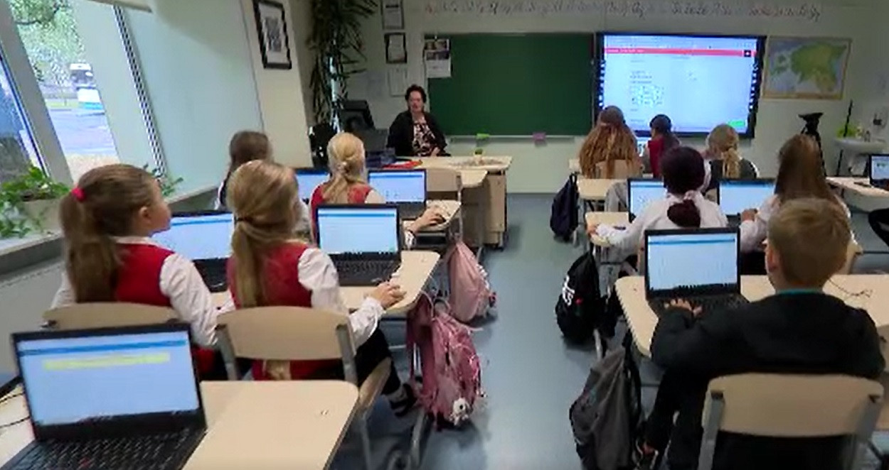 "e-Estonia, model pentru viitor". Cum au ajuns elevii estonieni cei mai buni din lume. "Educația e a doua noastră religie"