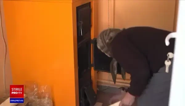 Guvernul a aprobat plafonarea la 400 lei a preţului pe metrul cub de lemn de foc