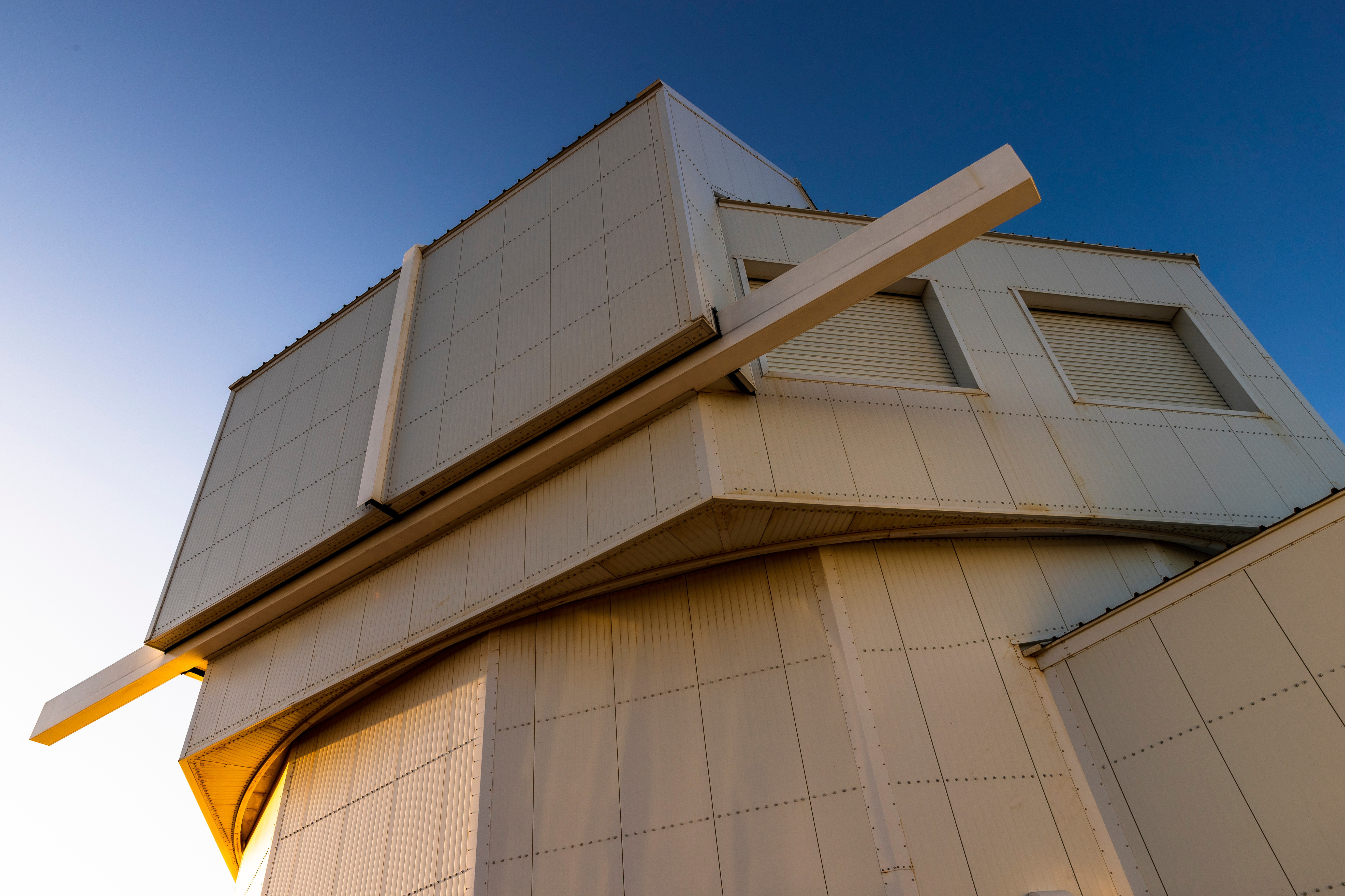 Cum arată telescopul Forțelor Spațiale ale SUA, făcut special pentru a supraveghea inamici precum Rusia și China GALERIE FOTO