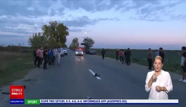 Accident cumplit în Dâmbovița. Două persoane și-au pierdut viața după ce un TIR a lovit în plin microbuzul în care se aflau