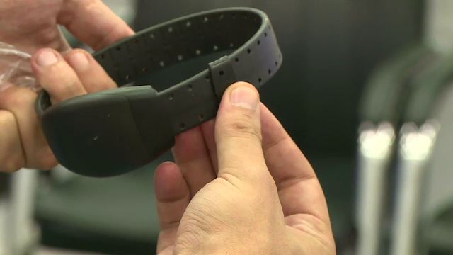 Poliția Română lansează o campanie împotriva violenței domestice, după implementarea brățărilor electronice pentru agresori