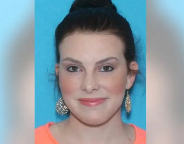 O mamă a fost condamnată la închisoare pe viață după ce și-a lăsat copiii singuri acasă. Ce au descoperit polițiștii