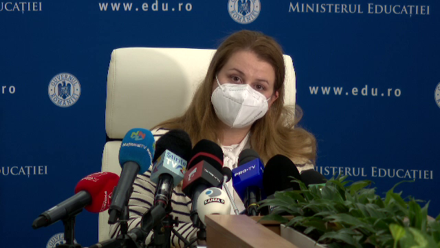 Ministrul Educaţiei: Creștem bursele, bursa de merit creşte de la 200 la 450 de lei pe lună