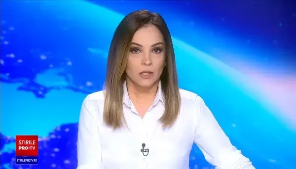 Un elev din Cluj acuză că a fost pălmuit de un polițist în școală. Agentul le vorbea copiilor despre conduita civilizată