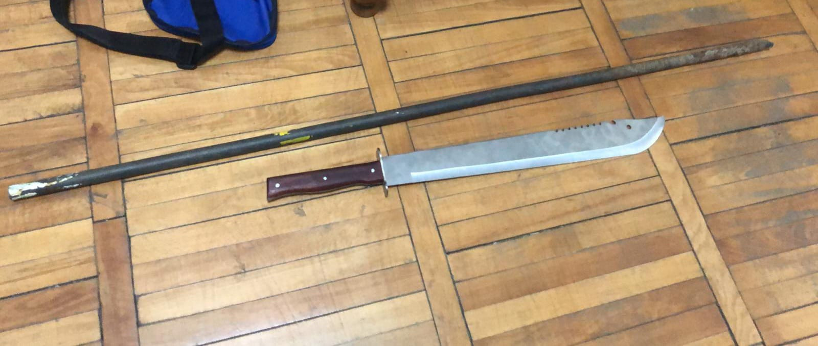 Trei minori din Galați au atacat cu o macetă și o rangă o familie care cerea ordin de protecție, chiar la proces