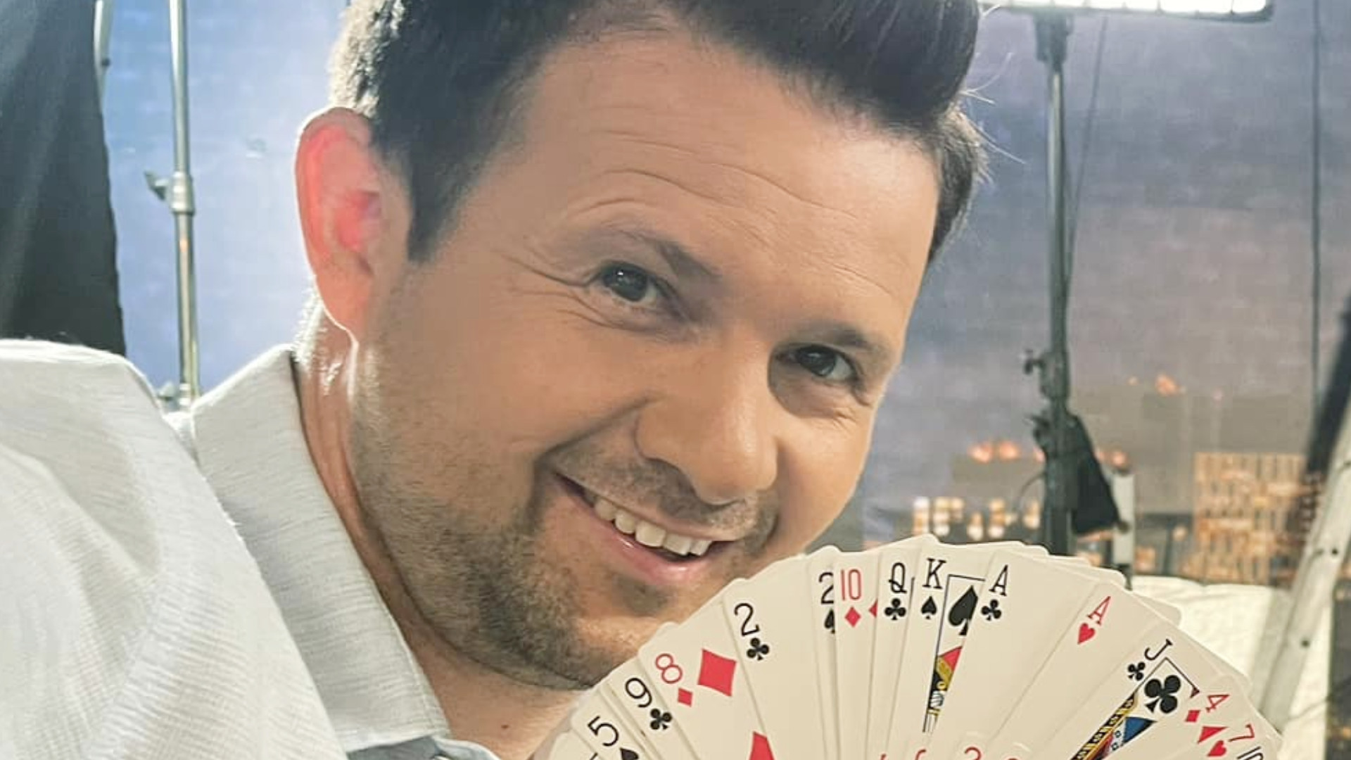 Război total între magicienii din România. Robert Tudor, amenințat de un rival: Este un interlop, un samsar | VIDEO