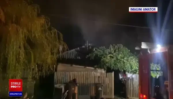Un tânăr a murit, după ce a salvat trei oameni dintr-un incendiu. Mărturia soției: „Nu a venit nimeni să-l salveze și pe el”