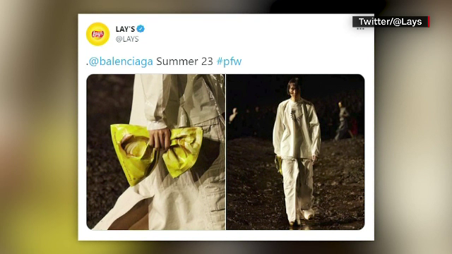 Balenciaga a lansat o nouă colecție controversată de genți. Au aspect de pungă de chipsuri și un preț uriaș