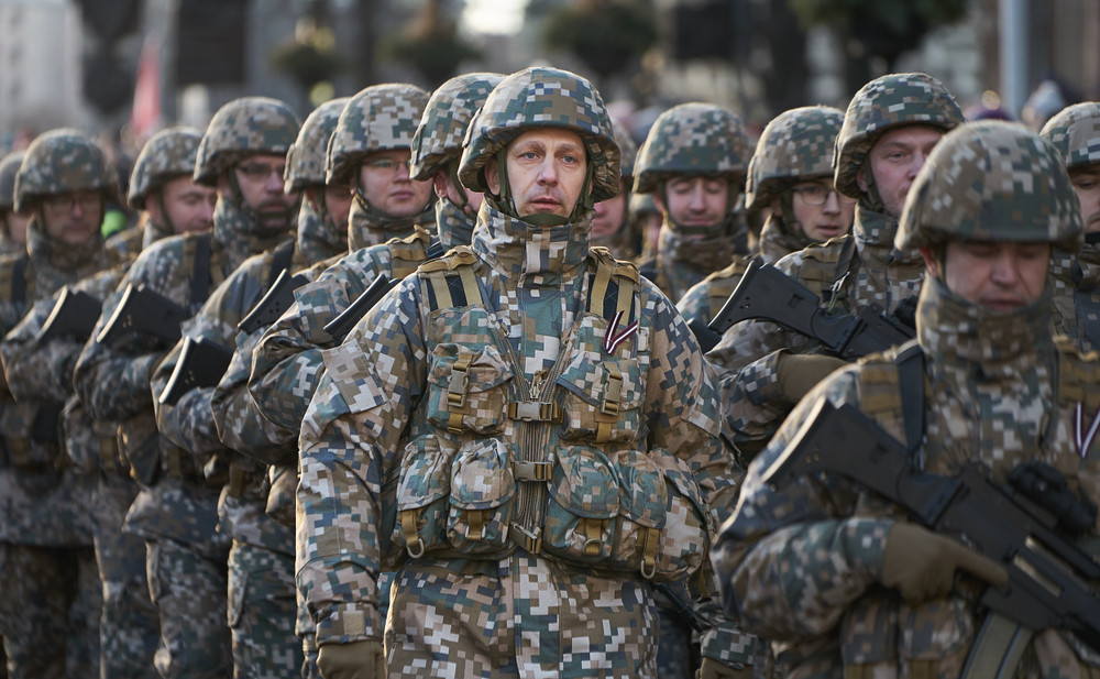 Belarus a anunțat că va găzdui mii de militari ruși. „Primele trenuri au început să sosească”